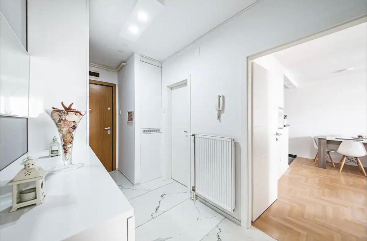 Apartment Gold Oasis, Self Service Check-in *